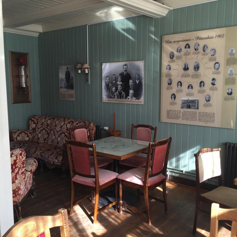 Einarshusid Guesthouse Bolungarvik Ngoại thất bức ảnh