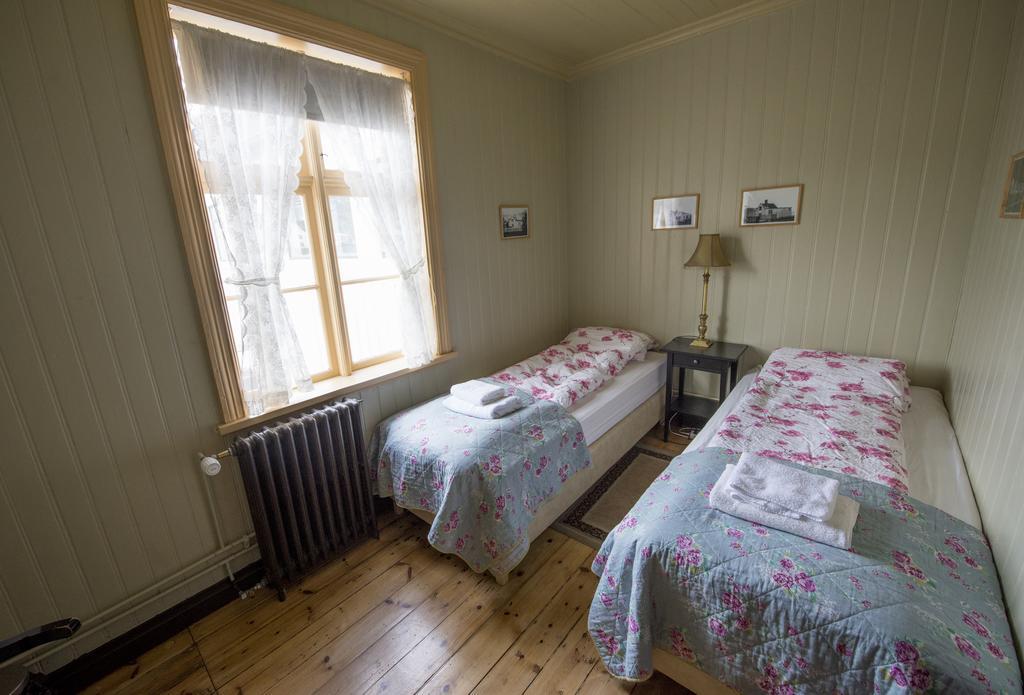 Einarshusid Guesthouse Bolungarvik Ngoại thất bức ảnh